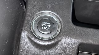 Used 2016 Maruti Suzuki Ciaz [2014-2017] ZXI+ Petrol Manual top_features Keyless start