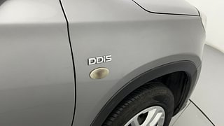 Used 2017 Maruti Suzuki Vitara Brezza [2016-2020] VDi (O) Diesel Manual dents MINOR DENT