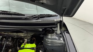 Used 2016 Maruti Suzuki Ciaz [2014-2017] ZXI+ Petrol Manual engine ENGINE LEFT SIDE HINGE & APRON VIEW