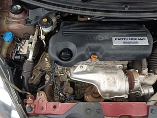 Used 2017 Honda Amaze 1.5 SX i-DTEC Diesel Manual engine ENGINE RIGHT SIDE VIEW