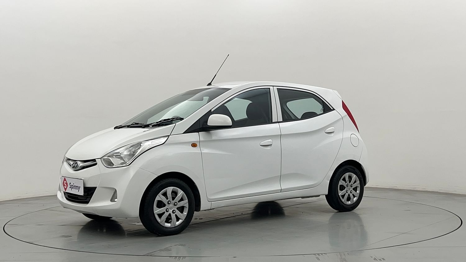 Used Hyundai Eon Sportz Car In Sector-4, Noida For 2.70 Lakh - Product ...