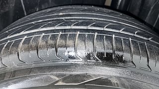 Used 2016 Maruti Suzuki Ciaz [2014-2017] ZXI+ Petrol Manual tyres LEFT REAR TYRE TREAD VIEW