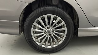 Used 2016 Maruti Suzuki Ciaz [2014-2017] ZXI+ Petrol Manual tyres RIGHT REAR TYRE RIM VIEW