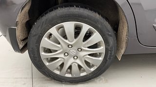 Used 2019 Maruti Suzuki Baleno [2015-2019] Alpha AT Petrol Petrol Automatic tyres RIGHT REAR TYRE RIM VIEW