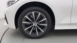 Used 2022 BMW 3 Series 330i Sport Petrol Automatic tyres LEFT FRONT TYRE RIM VIEW