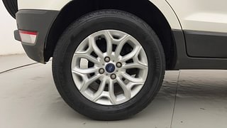 Used 2017 Ford EcoSport [2015-2017] Titanium 1.5L Ti-VCT AT Petrol Automatic tyres RIGHT REAR TYRE RIM VIEW