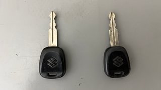 Used 2017 Maruti Suzuki Alto 800 [2016-2019] Lxi Petrol Manual extra CAR KEY VIEW