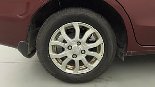 Used 2014 Honda Amaze [2013-2016] 1.2 VX i-VTEC Petrol Manual tyres RIGHT REAR TYRE RIM VIEW