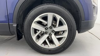 Used 2021 Tata Safari XZA Plus 6S Diesel Automatic tyres RIGHT FRONT TYRE RIM VIEW