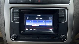 Used 2016 Volkswagen Vento [2015-2019] Highline Petrol AT Petrol Automatic top_features Integrated (in-dash) music system