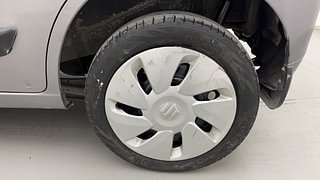 Used 2016 Maruti Suzuki Wagon R 1.0 [2015-2019] VXI AMT Petrol Automatic tyres LEFT REAR TYRE RIM VIEW