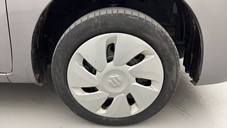 Used 2016 Maruti Suzuki Wagon R 1.0 [2015-2019] VXI AMT Petrol Automatic tyres RIGHT FRONT TYRE RIM VIEW