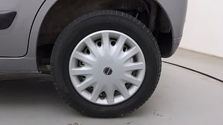 Used 2015 Maruti Suzuki Wagon R 1.0 [2013-2019] LXi CNG Petrol+cng Manual tyres LEFT REAR TYRE RIM VIEW