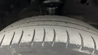 Used 2016 Maruti Suzuki Wagon R 1.0 [2015-2019] VXI AMT Petrol Automatic tyres RIGHT FRONT TYRE TREAD VIEW