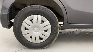 Used 2017 Maruti Suzuki Alto 800 [2016-2019] Lxi Petrol Manual tyres RIGHT REAR TYRE RIM VIEW