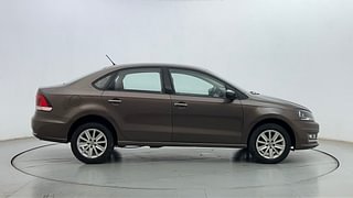 Used 2016 Volkswagen Vento [2015-2019] Highline Petrol AT Petrol Automatic exterior RIGHT SIDE VIEW
