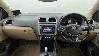 Used 2016 Volkswagen Vento [2015-2019] Highline Petrol AT Petrol Automatic interior DASHBOARD VIEW