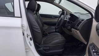 Used 2014 Hyundai i20 [2012-2014] Magna 1.4 CRDI Diesel Manual interior RIGHT SIDE FRONT DOOR CABIN VIEW