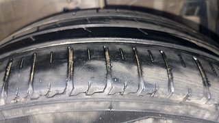 Used 2013 Maruti Suzuki Ertiga [2012-2015] ZDi Diesel Manual tyres RIGHT FRONT TYRE TREAD VIEW