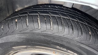 Used 2017 Datsun Redi-GO [2015-2019] T (O) Petrol Manual tyres LEFT FRONT TYRE TREAD VIEW