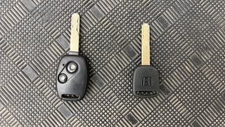 Used 2012 Honda Brio [2011-2016] V MT Petrol Manual extra CAR KEY VIEW