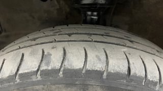 Used 2016 Maruti Suzuki Wagon R 1.0 [2015-2019] VXI AMT Petrol Automatic tyres LEFT FRONT TYRE TREAD VIEW