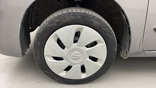 Used 2016 Maruti Suzuki Wagon R 1.0 [2015-2019] VXI AMT Petrol Automatic tyres LEFT FRONT TYRE RIM VIEW