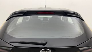 Used 2020 Tata Altroz XZ 1.2 MT Dual tone Petrol Manual exterior BACK WINDSHIELD VIEW