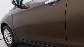 Used 2016 Maruti Suzuki Ciaz [2014-2017] ZXi Petrol Manual dents MINOR DENT