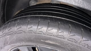 Used 2021 Kia Seltos Anniversary Edition Petrol Manual tyres RIGHT REAR TYRE TREAD VIEW