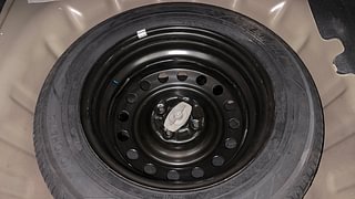 Used 2016 Maruti Suzuki Ciaz [2014-2017] ZXi Petrol Manual tyres SPARE TYRE VIEW