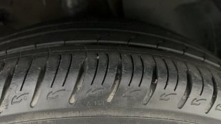 Used 2021 Kia Sonet HTX 1.0 iMT Petrol Manual tyres RIGHT FRONT TYRE TREAD VIEW