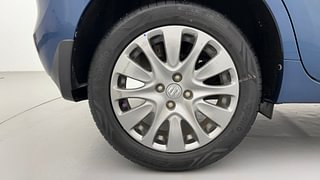 Used 2018 Maruti Suzuki Baleno [2015-2019] Alpha AT Petrol Petrol Automatic tyres RIGHT REAR TYRE RIM VIEW