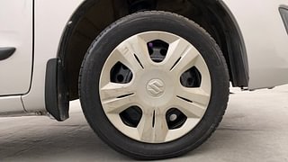 Used 2016 Maruti Suzuki Wagon R 1.0 [2015-2019] VXI AMT Petrol Automatic tyres RIGHT FRONT TYRE RIM VIEW