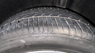 Used 2018 Maruti Suzuki Baleno [2015-2019] Zeta Petrol Petrol Manual tyres LEFT REAR TYRE TREAD VIEW