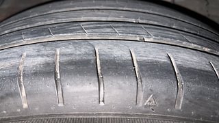 Used 2017 Hyundai Elite i20 [2014-2018] Asta 1.2 Petrol Manual tyres RIGHT REAR TYRE TREAD VIEW