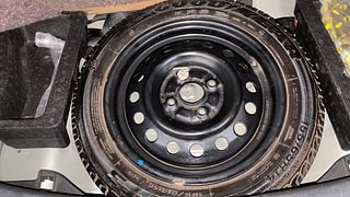 Used 2016 Maruti Suzuki Wagon R 1.0 [2015-2019] VXI AMT Petrol Automatic tyres SPARE TYRE VIEW