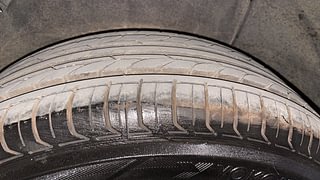 Used 2013 Hyundai i20 [2012-2014] Sportz 1.2 Petrol Manual tyres RIGHT REAR TYRE TREAD VIEW