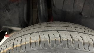 Used 2020 Maruti Suzuki Swift [2017-2021] VXI AMT Petrol Automatic tyres RIGHT REAR TYRE TREAD VIEW