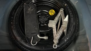 Used 2018 Maruti Suzuki Baleno [2015-2019] Alpha AT Petrol Petrol Automatic tyres SPARE TYRE VIEW