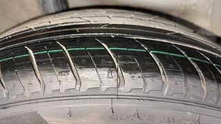 Used 2020 Honda WR-V i-DTEC VX Diesel Manual tyres RIGHT REAR TYRE TREAD VIEW