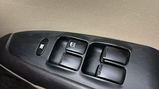 Used 2013 Hyundai i10 [2010-2016] Magna Petrol Petrol Manual top_features Power windows