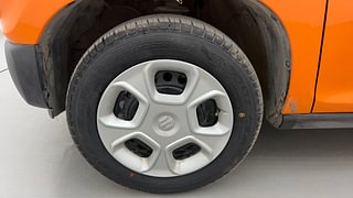 Used 2021 Maruti Suzuki S-Presso VXI Petrol Manual tyres LEFT FRONT TYRE RIM VIEW