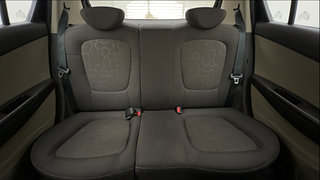 Used 2011 Hyundai i20 [2010-2012] Sportz 1.4 CRDI Diesel Manual interior REAR SEAT CONDITION VIEW