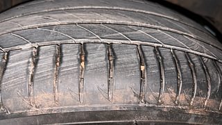 Used 2021 Honda WR-V i-DTEC VX Diesel Manual tyres LEFT REAR TYRE TREAD VIEW
