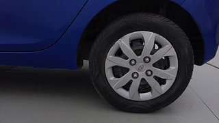 Used 2017 Hyundai Eon [2011-2018] Magna Petrol Manual tyres LEFT REAR TYRE RIM VIEW
