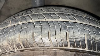 Used 2012 Maruti Suzuki Ritz [2009-2012] Zxi Petrol Manual tyres RIGHT REAR TYRE TREAD VIEW