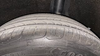 Used 2019 Maruti Suzuki Baleno [2019-2022] Zeta AT Petrol Petrol Automatic tyres LEFT REAR TYRE TREAD VIEW