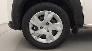 Used 2022 Renault Kwid 1.0 RXT AMT SCE Petrol Automatic tyres LEFT FRONT TYRE RIM VIEW