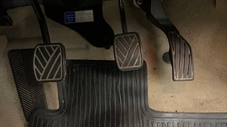 Used 2015 Maruti Suzuki Ciaz [2014-2017] ZXi Petrol Manual interior PEDALS VIEW